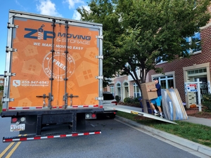 movers zip moving