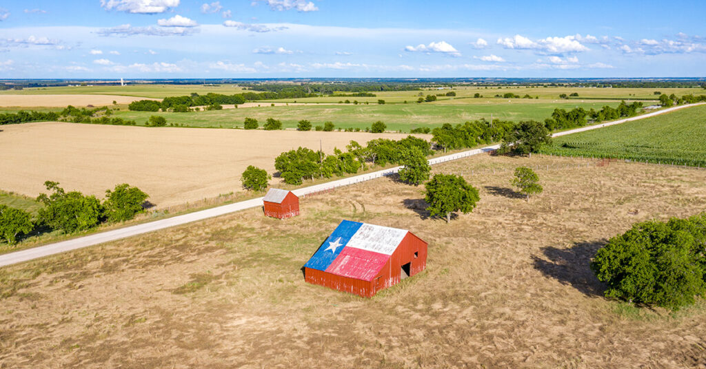 Embrace Texas' breathtaking landscapes.