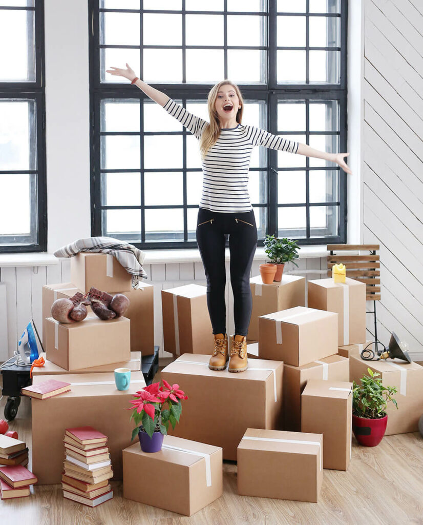 Moving Tips for Women Living Alone. Who runs the world - girls!