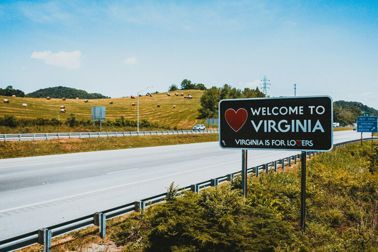 The welcome sign at the entrance to Virginia